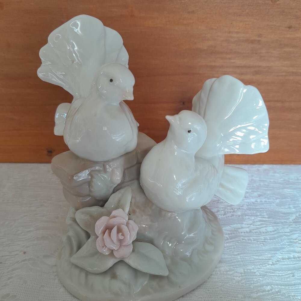 VTG George Good Dove Pair